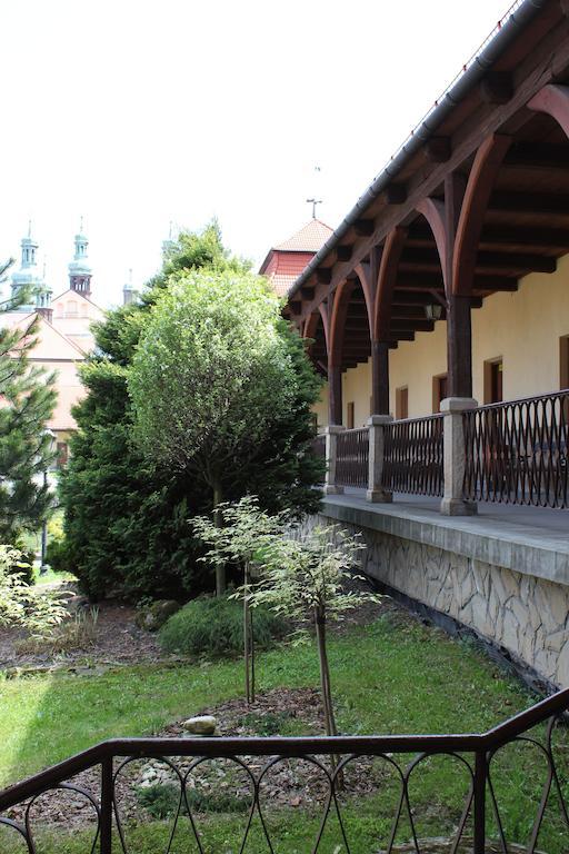 Dom Pielgrzyma Hotel Kalwaria Zebrzydowska Kültér fotó